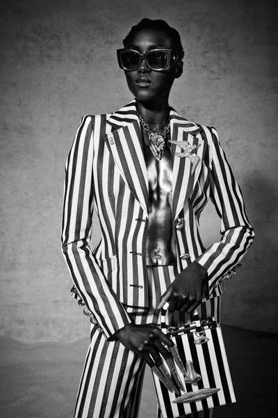 Look 3